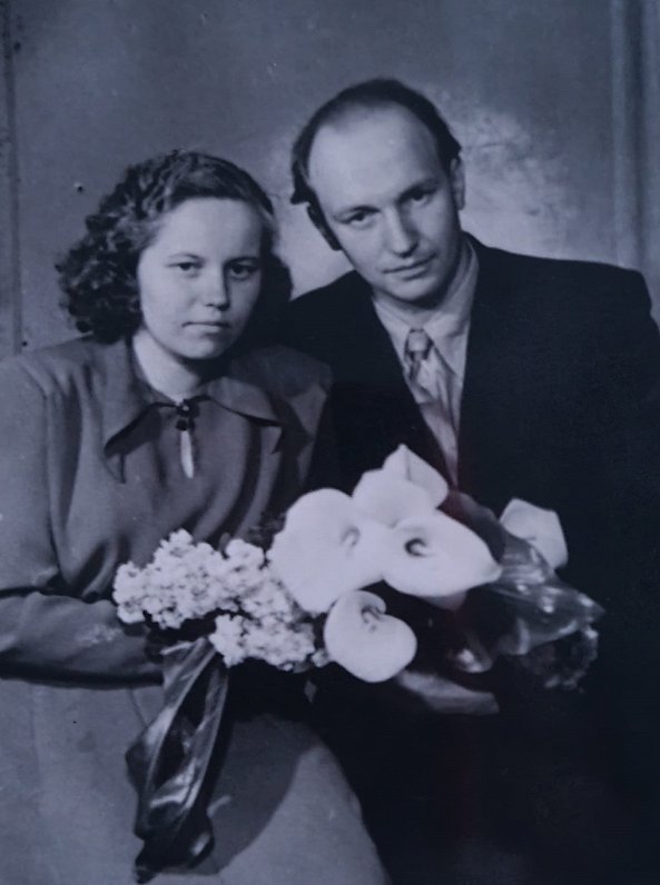 Jānis Gubāts ar sievu.