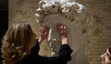 Mikelandželo veidotās Dāvida statujas kopija "Omero" muzejā Itālijā