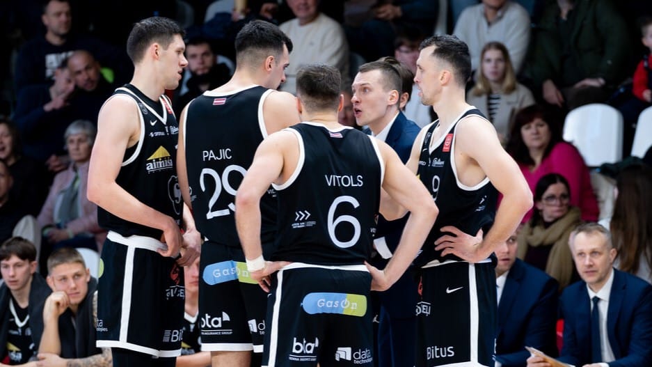 VALMIERA GLASS VIA pēc izmaiņām sastāvā mājas spēlē lūkos turpināt uzvaru gājienu
