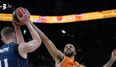 Šmits Eirolīgas spēlē pret “Valencia” guvis paceles cīpslas muskuļa traumu - tv3.lv