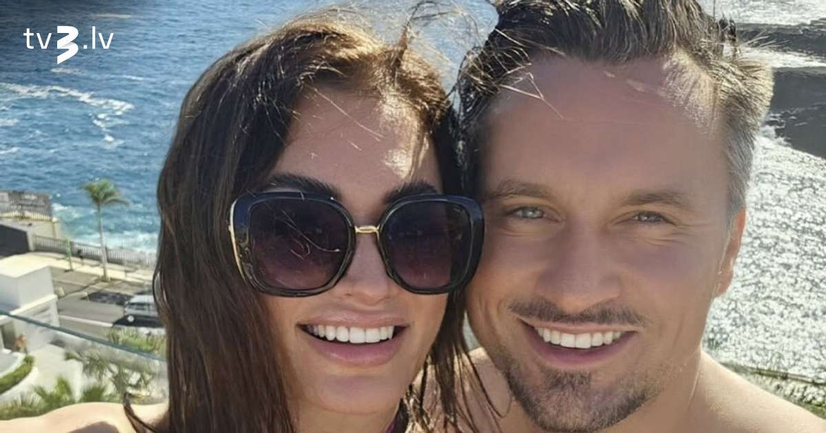 Andri Buli izrādes “Sapņu novele” pirmizrādē atbalstīja mīļotā rakstniece