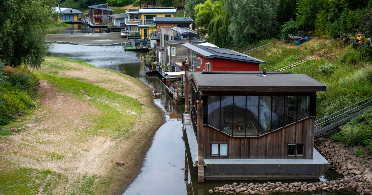 Dry, hot summers are putting Dutch dikes at risk and threatening German river trade :: WRAL.com