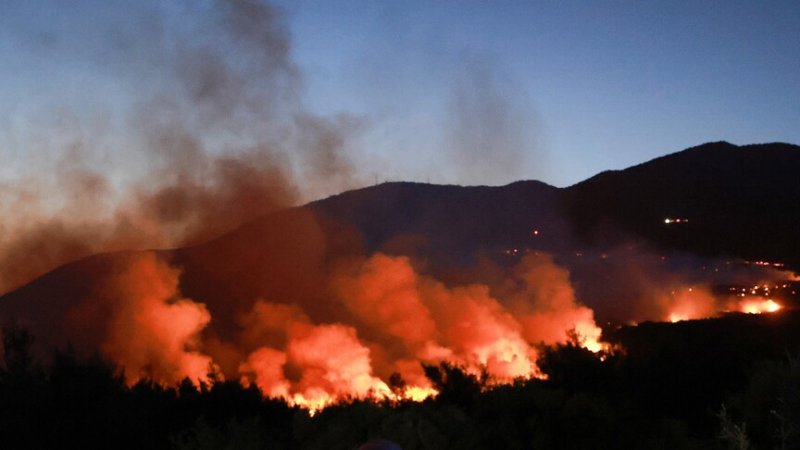 Nearly 21 hectares ablaze as wildfire forces evacuation in Netherlands