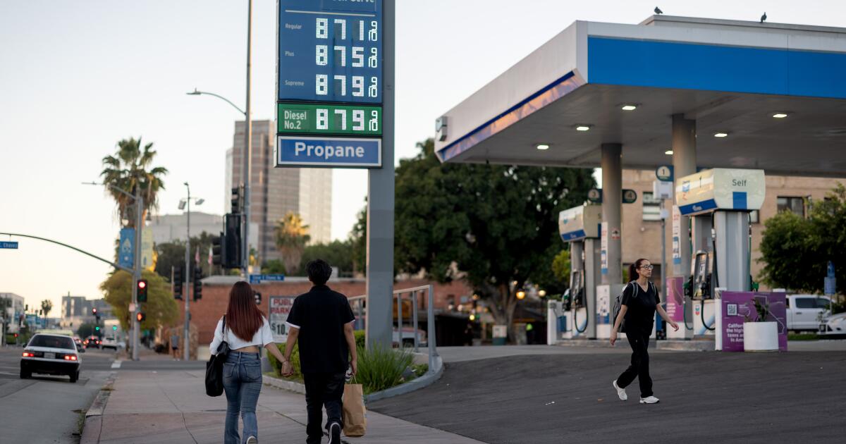 $8.71 a gallon? Welcome to L.A.'s most infamous gas station