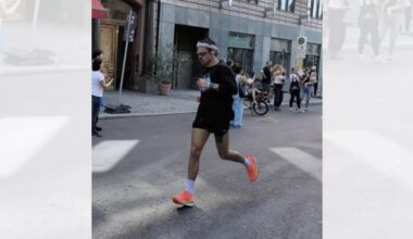 Harry Styles rent marathon van Berlijn