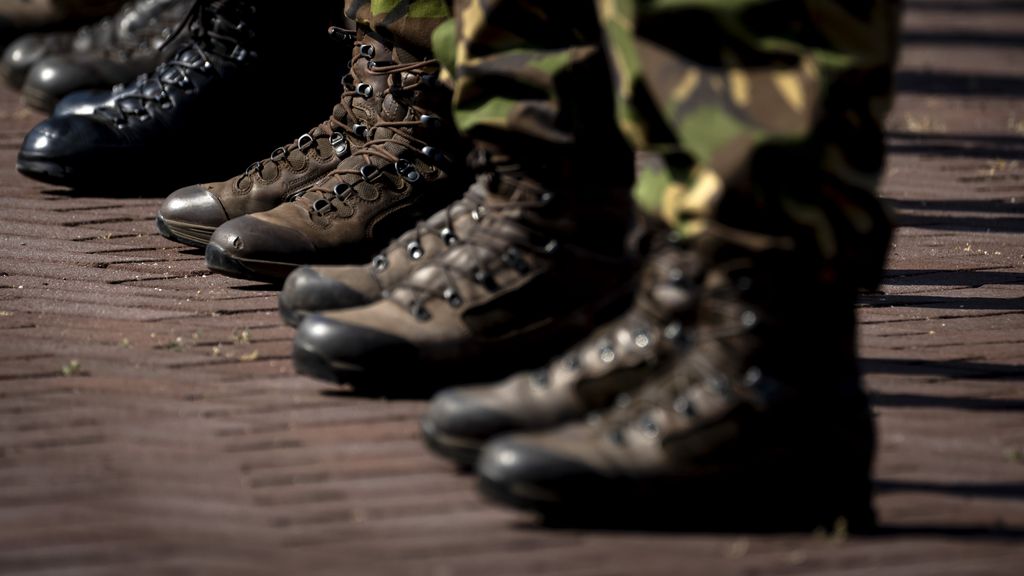 Vrijwillige Defensie-enquête naar alle 17-jarigen, later mogelijk verplicht