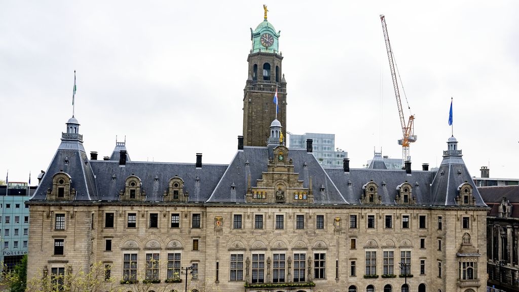 Rotterdamse ambtenaar gaf daklozenwoningen weg aan familie en vrienden