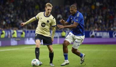 Invaller De Jong loodst Barcelona naar winst op gepromoveerd Real Oviedo