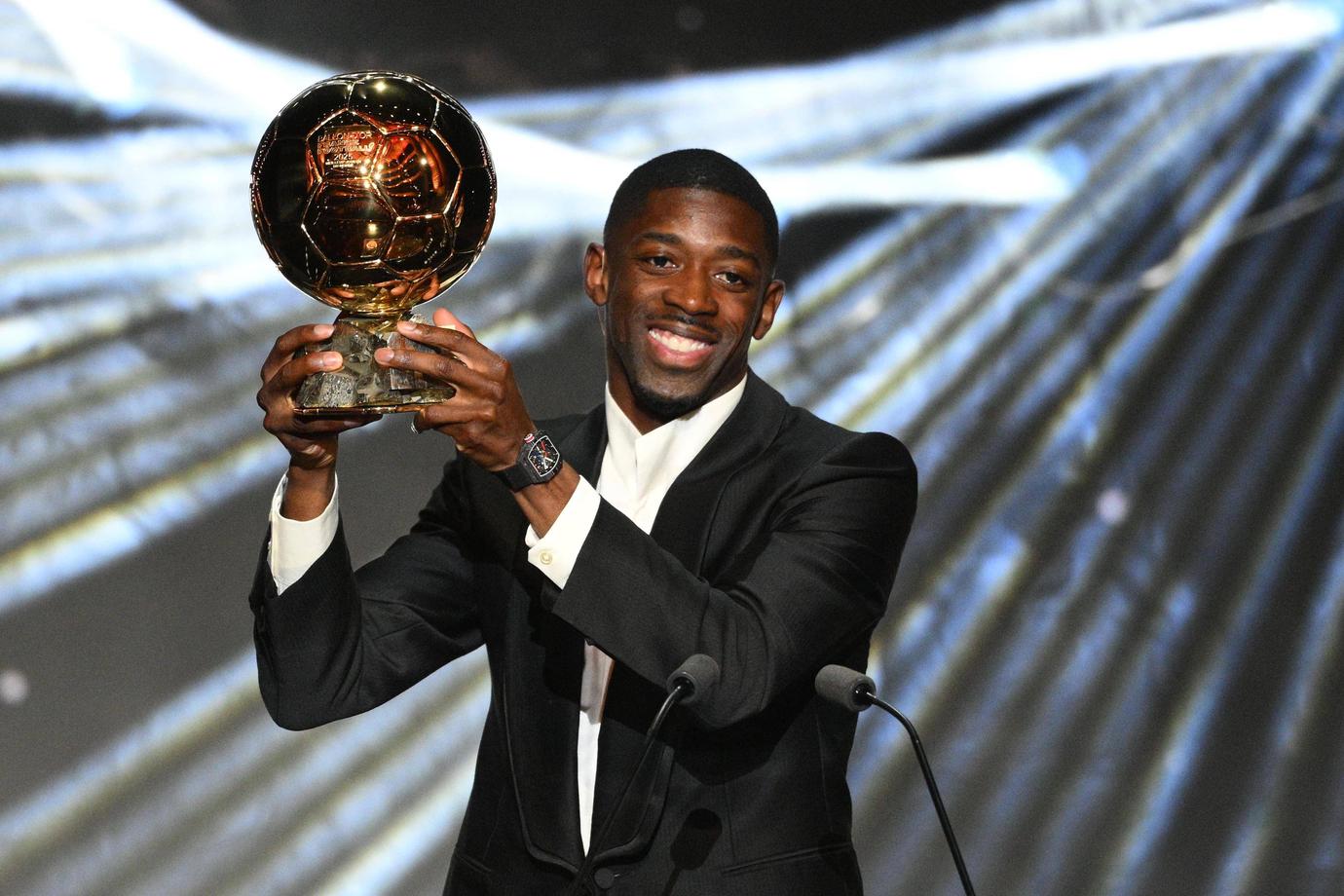 Ousmane Dembélé is Abdelhak Nouri ook na Ballon d’Or-winst niet vergeten