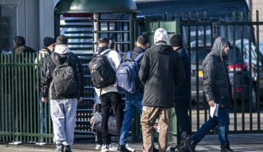 Asielinstroom vooral door minder Syriërs gedaald, prognoses bijgesteld