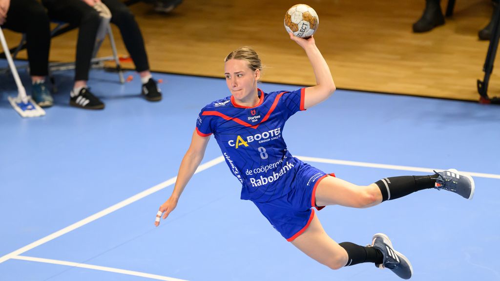 Venlose handbalsters kunnen Faeröer niet bereiken door slecht weer