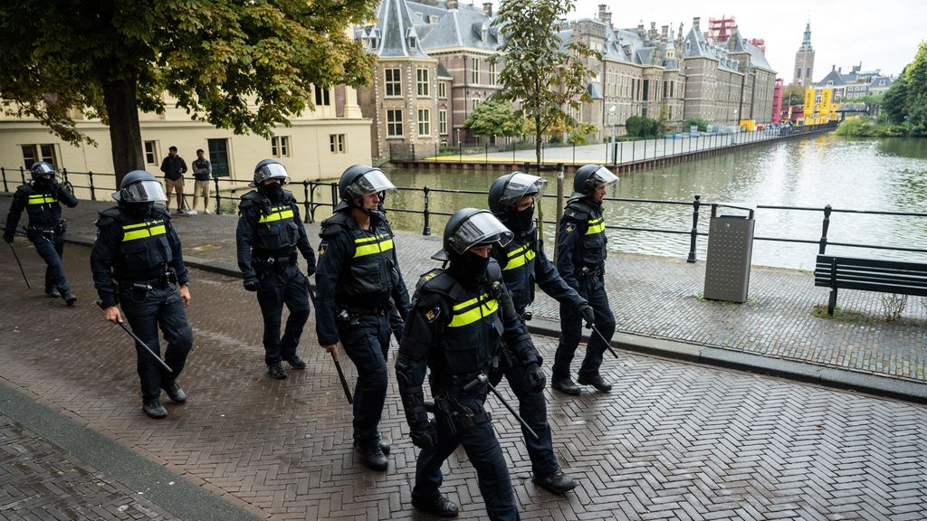 Schade aan Binnenhof door rellen geschat op 55.000 euro