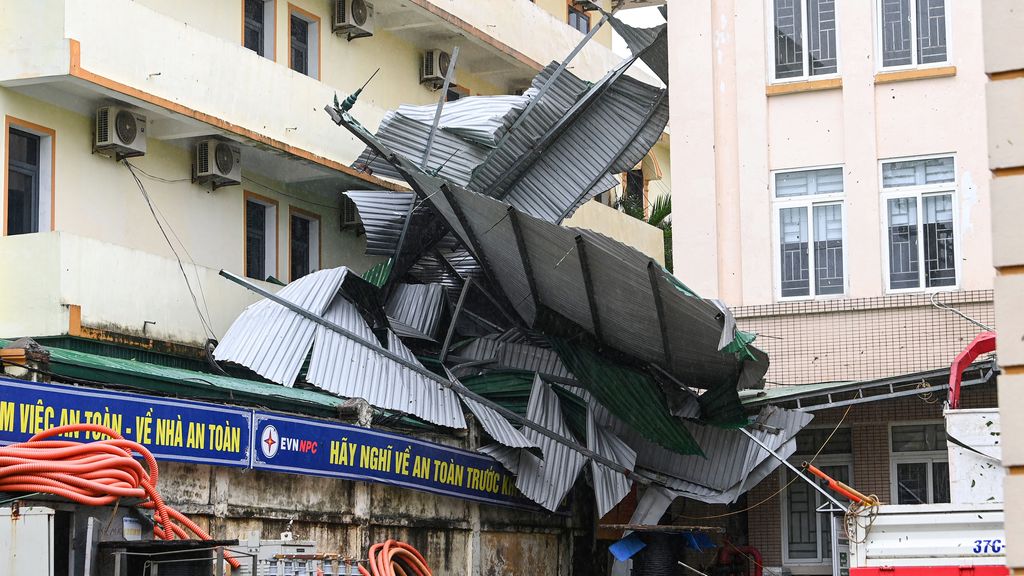 Doden en vermisten door gevolgen orkaan Bualoi in Vietnam