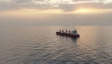 'Vrachtschip onder Nederlandse vlag aangevallen'