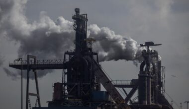 Kabinet en Tata Steel tekenen plan om miljarden te steken in verduurzaming