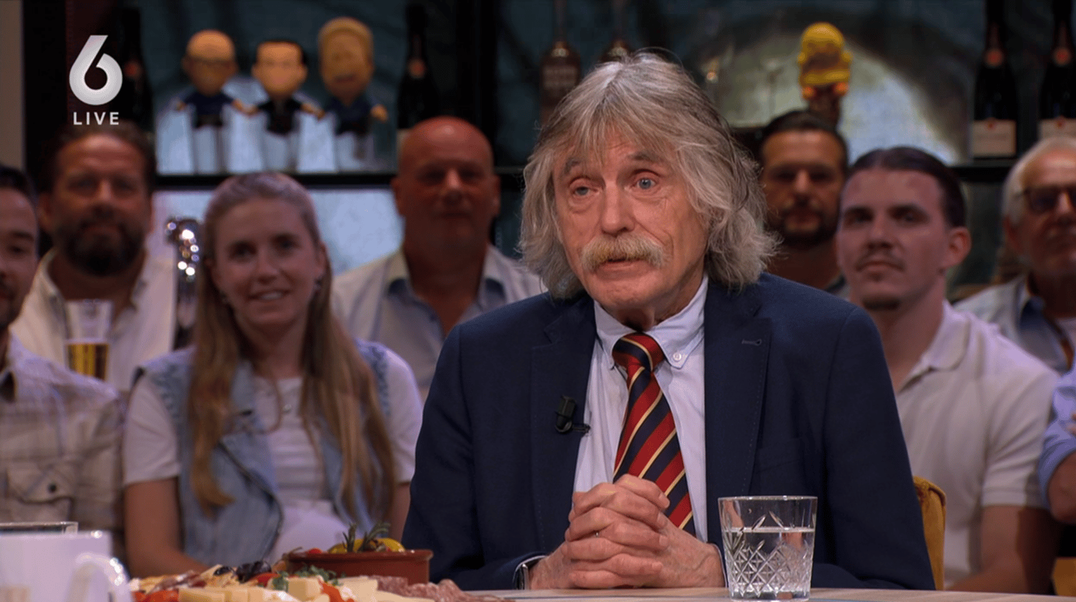 'Als hij Ajax moet redden, is de club reddeloos verloren'