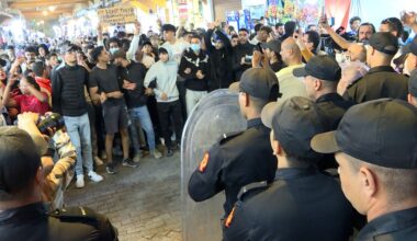 Gen Z in Marokko de straat op voor betere zorg en beter onderwijs