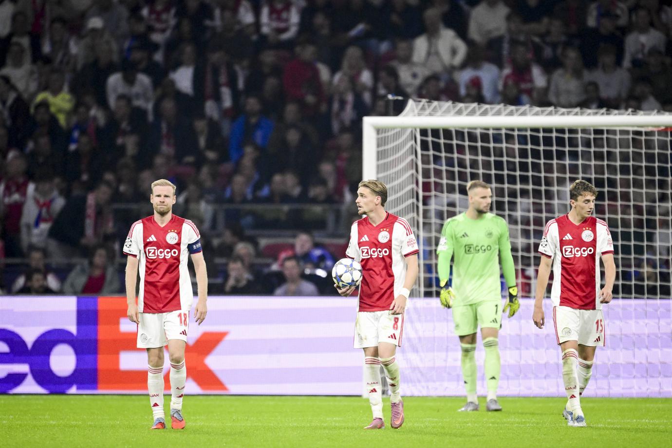 Onmiskenbaar advies voor Ajax-doelwit: 'Blijf weg uit die slangenkuil' - FCUpdate.nl