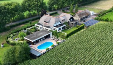 Even binnen kijken: dit huis met zwembad en sauna is de grootste hit op Funda