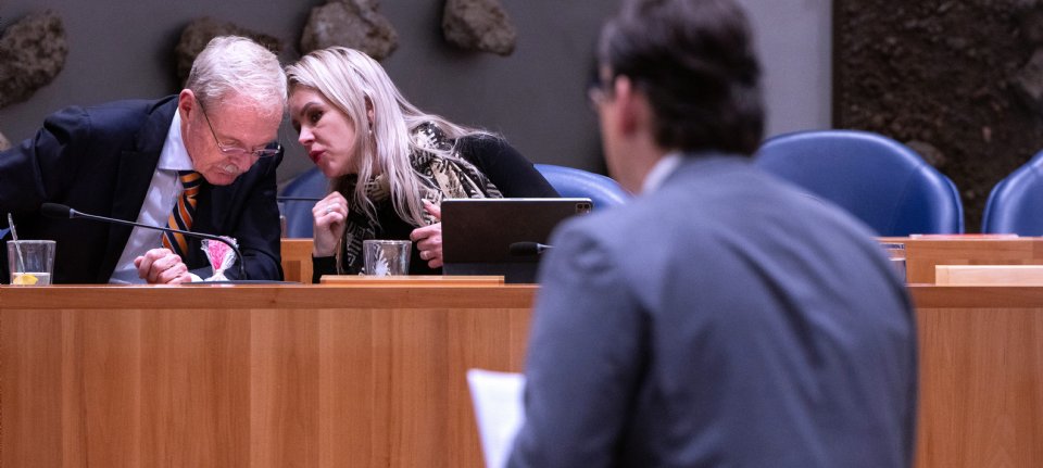 Blokkade stikstof- en wolvenbeleid mislukt, Wiersma en Rummenie kunnen verder