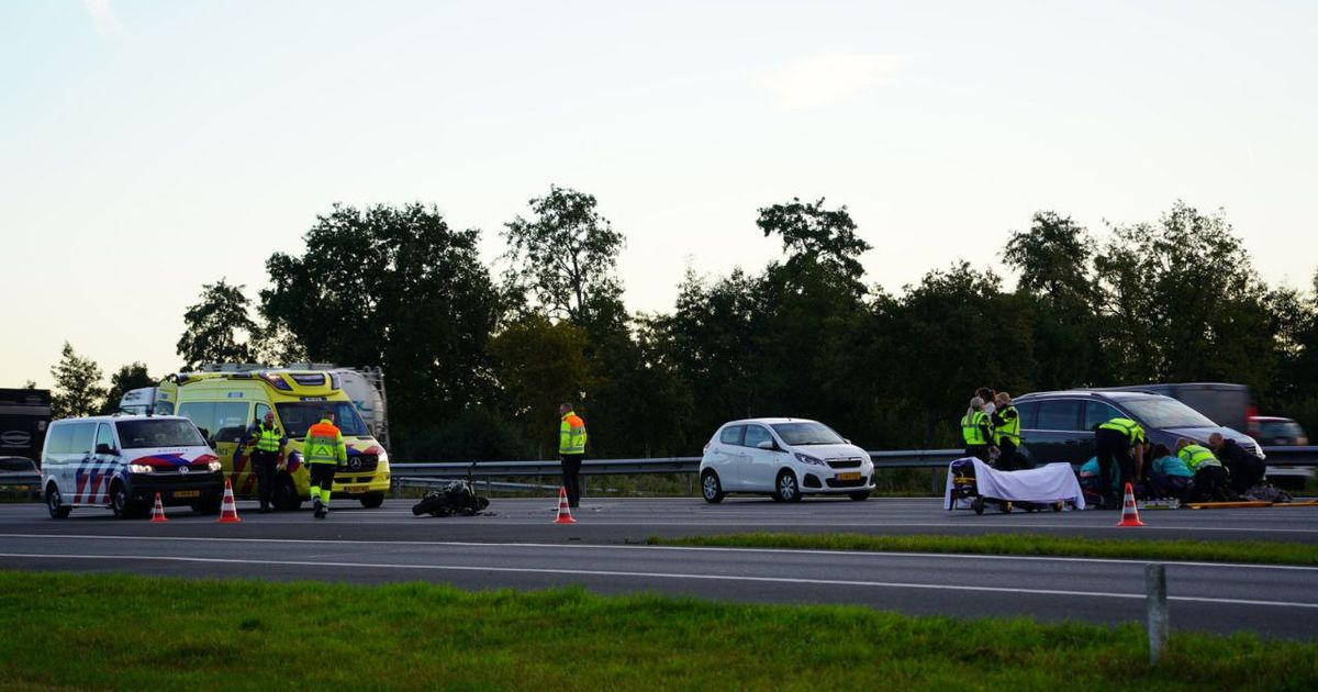 Twee ongelukken op A28, weg weer vrijgegeven - RTV Oost