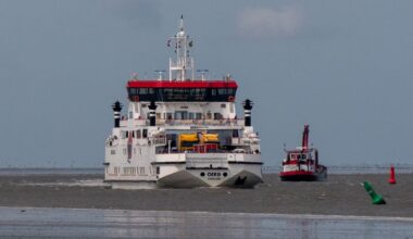 Amelanders maken zich zorgen over de veerconcessie, Terschellingers over de haven