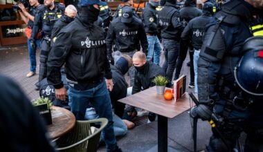 Zes minderjarigen aangehouden voor rellen Malieveld, in totaal 37 mensen opgepakt