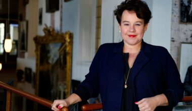 Burgemeester Dijksma linkt steekincident Overvecht aan vastlopen asielketen