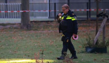Buurt in rep en roer na steekpartij: 'Slachtoffer zat helemaal onder het bloed'