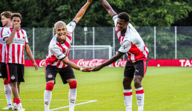 'PSV vreest voor transfervrij vertrek': "Zitten achter hem…