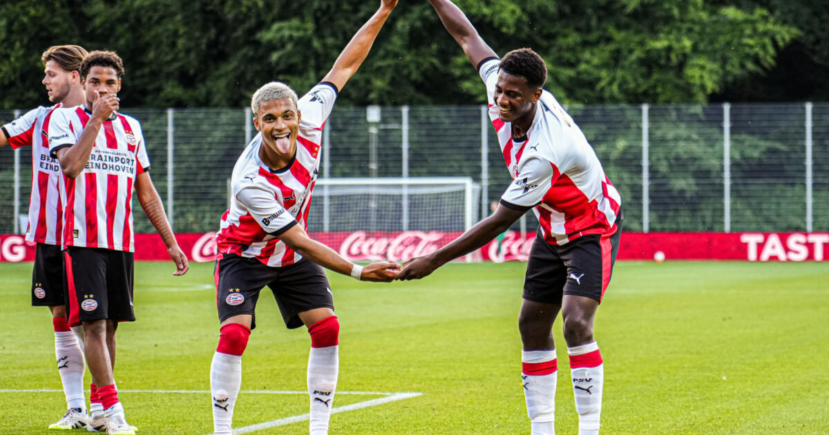 'PSV vreest voor transfervrij vertrek': "Zitten achter hem…