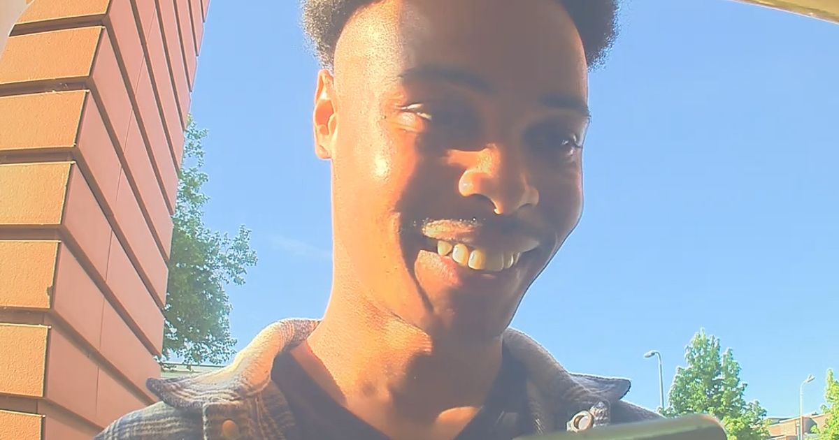 Nepagent stuurt ‘verzekeringsman’ naar 83-jarige vrouw in Raalte - RTV Oost