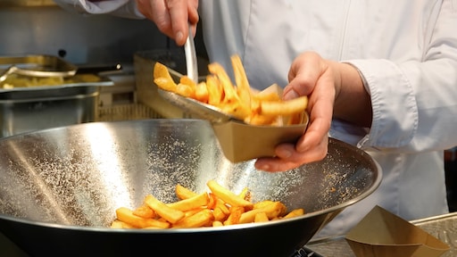 Nederlandse Siem wint WK frietbakken in Frankrijk, heeft zaken in Utrecht en Leiden