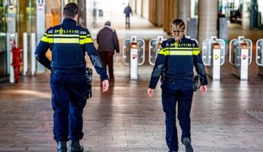 Drie tieners opgepakt in Rotterdam voor bezit omgebouwd gaspistool