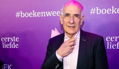 Frits Spits 'verlegen' van mooie woorden na aangekondigd pensioen: 'Het is tijd'