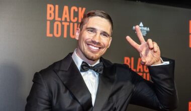 Rico Verhoeven zet jarige zoon in het zonnetje: 'Ben trots op je'