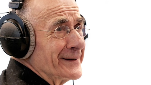 Radio-icoon Frits Spits gaat na 52 jaar radiomaken met pensioen: 'Dankbaar'