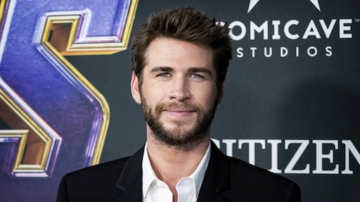 Liam Hemsworth sloot zich af van sociale media door Witcher-ophef