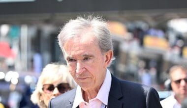 Rijkste man van Europa is boos over Franse belastingplannen