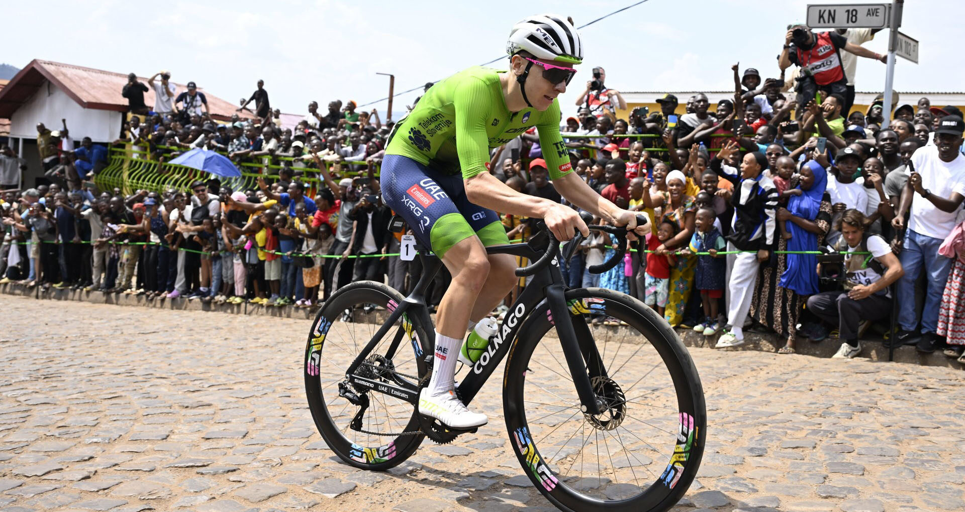 Tadej Pogacar Overwint Wereldkampioenschap Rwanda