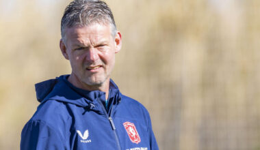 Uneken vindt nieuwe club na vertrek bij FC Twente:…