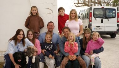 Dochter Albertine van familie Jelies moet onder het mes: 'Knobbels op schildklier'