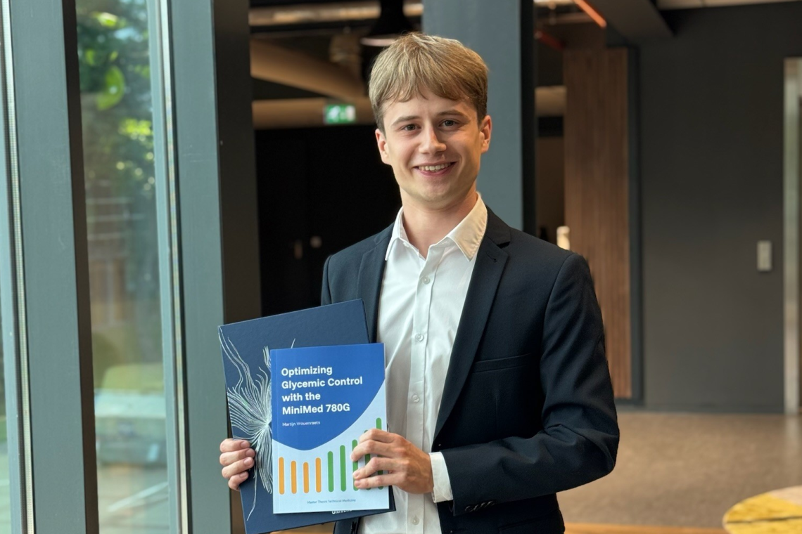 TG-student krijgt 10 voor masterscriptie