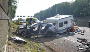 UPDATE: Ravage op de A28 na ongeval, twee gewonden waarvan één ernstig gewond bij Staphorst