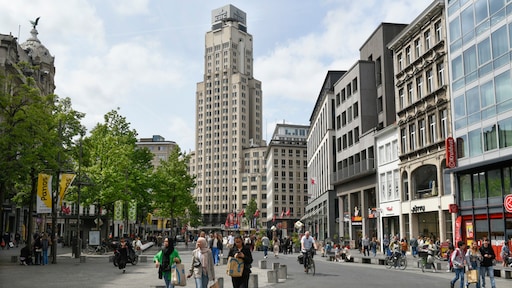 Dit is KBC, de Belgische bank die op ABN Amro aast