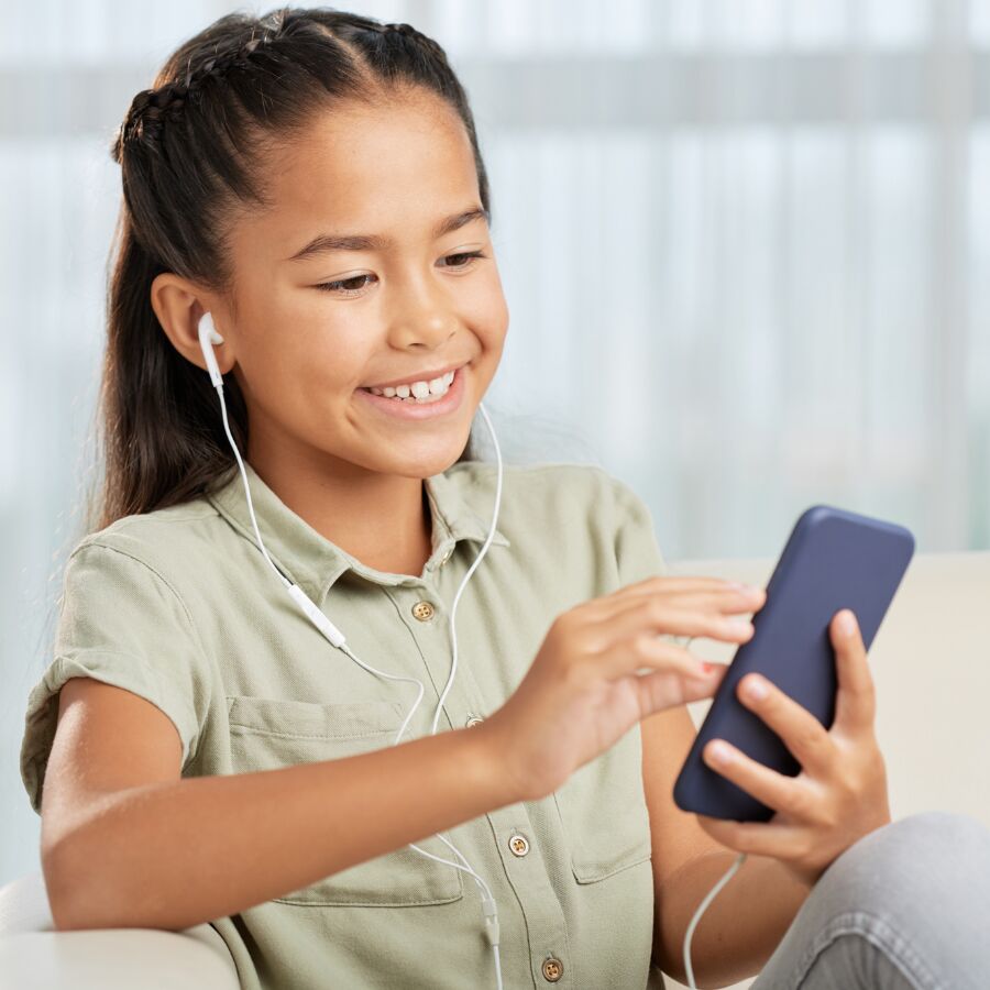 Een weekend zónder smartphone: ‘We ontdekten dat ze geen smartphone nodig heeft om bereikbaar te zijn’