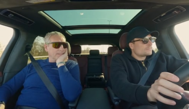 Gert Verhulst voelt zoon Viktor Verhulst aan de tand over kinderwens in De Verhulstjes: 'Gert Junior'