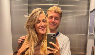 Suzan & Freek showen babykamer van hun aanstaande zoon