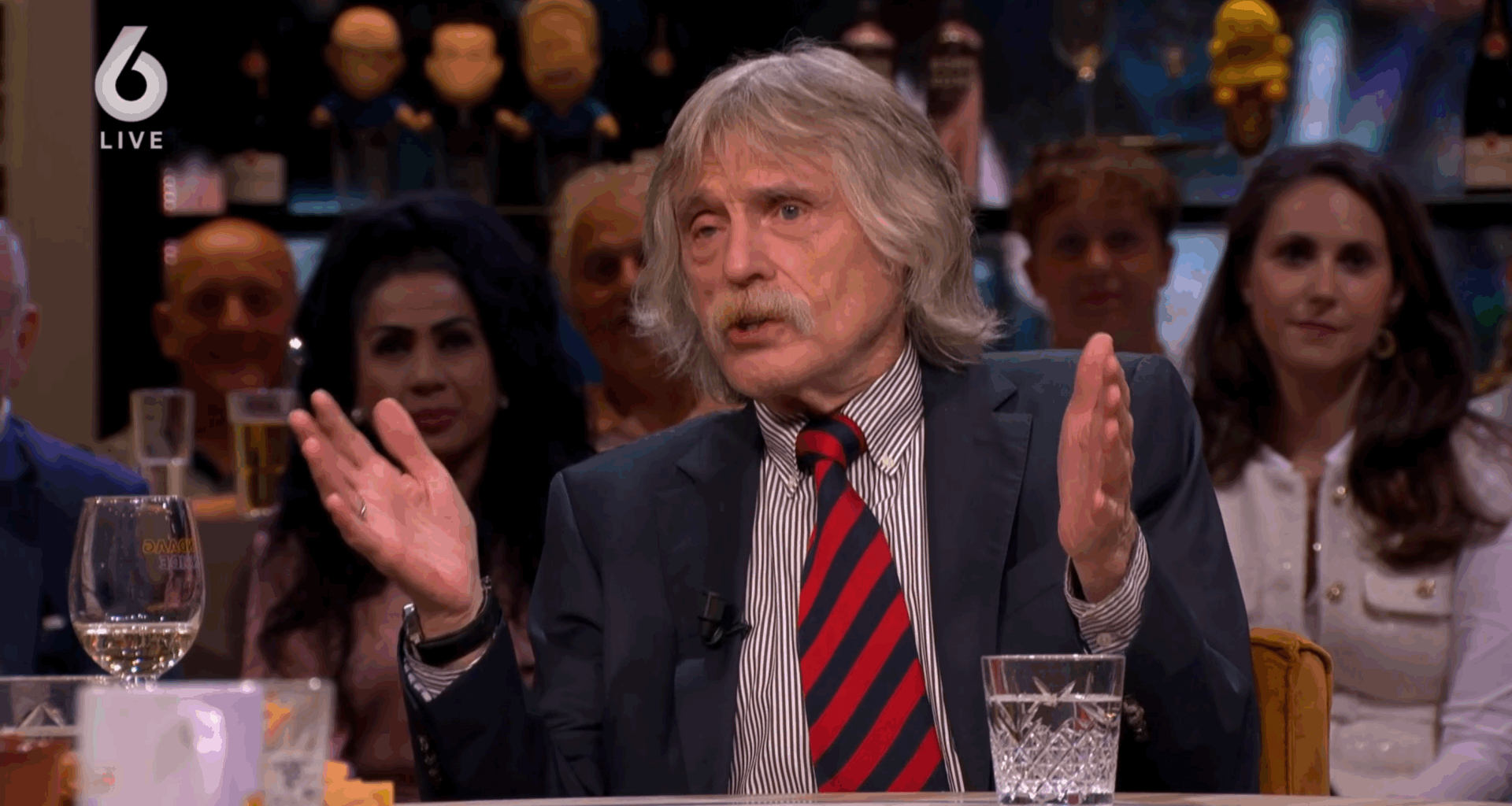 Johan Derksen neemt heel duidelijk standpunt in over Wouter Goes