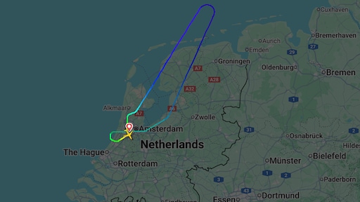 KLM-vlucht keert terug naar Amsterdam om mogelijke drone bij Deens vliegveld Aalborg